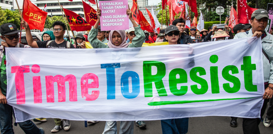 Workers’ rights protests highlight modern slavery risks for people in Indonesia